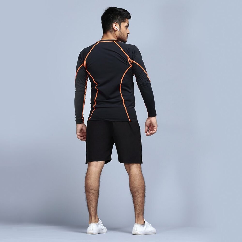 Performance Compression - Black